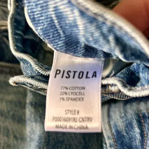 Pistola Women’s Lightly Distressed Med‎ Wash Blue Jeans Cotton Blend Size 27 thumbnail 7