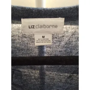 Liz Claiborne Women's M Blue Charcoal Split V-Neck Top Tie Cuff Blouse thumbnail 3