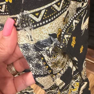 Earthbound Women's Harem Tribal Elephant Pants Elastic Waist and Ankle Size L thumbnail 4