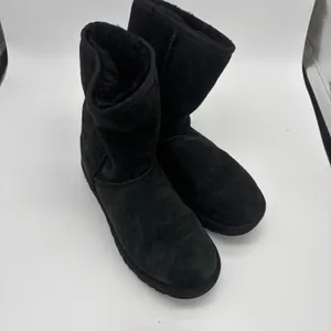 UGG Australia Classic Short II Black Suede Shearling Boots Women 9 thumbnail 3