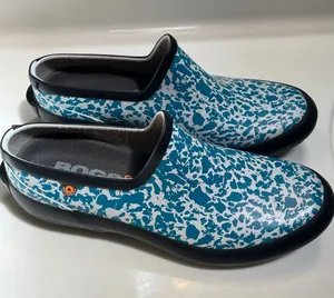 BOGS Bloom Women’s Patch Spot Blue White Black Rubber Slip thumbnail 1