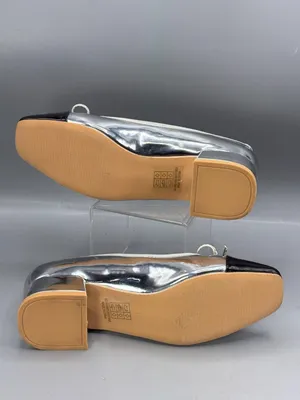 Berness Marie Pumps Women 5.5 Silver Black Patent Bow Details Slip On Block Heel thumbnail 8