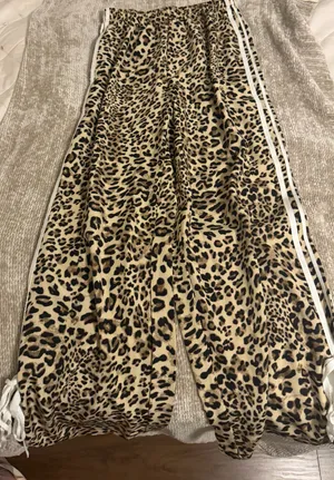 Shein Leopard Pants Jogger thumbnail 1