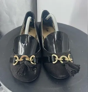 Black and gold women's flats with‎ tassels size 7 thumbnail 1
