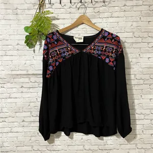 Savanna Jane Black Embroidered Boho Peasant Sleeve Blouse thumbnail 4