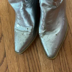 Silver Cowboy Boots Size 6 thumbnail 6