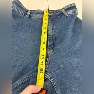 ZARA Wide Leg Raw‎ Hem Ultra high rise Denim Jeans size 6 EUC thumbnail 6