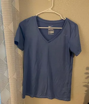 Nike T-shirt thumbnail 1