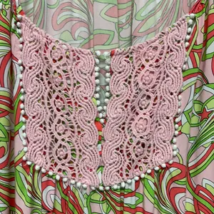 Crown & Ivy Tunic with Pink cotton lace & colorful design thumbnail 3