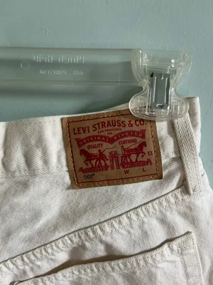 Levi’s Butterfly 501 Denim Shorts thumbnail 3