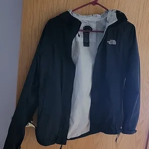 The North Face Hyvent 2.5L Rainjacket Raincoat thumbnail 3