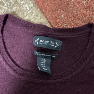 Nanette‎ Extra Fine Merino Wool Ruffle Cuff Sweater Plum Dark Academia Womens S thumbnail 4