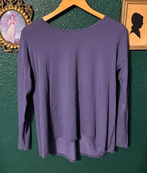 Lululemon Blue Long Sleeve Top Sz Medium thumbnail 1