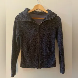 Lululemon Size 2 Heavy Cotton Scuba Full Zip Hoodie thumbnail 2
