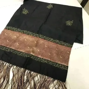 Elegant‎ Black Wrap with gold and cranberry thumbnail 2
