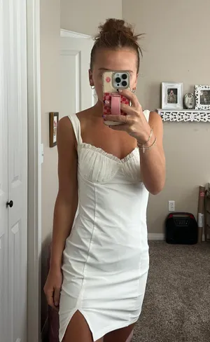 Princess Polly Dress thumbnail 1