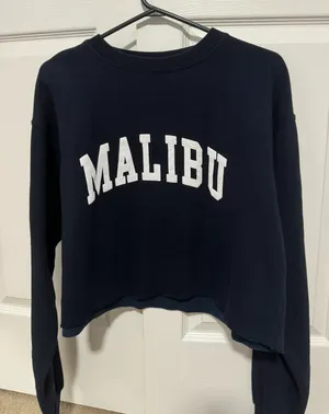 Cropped Long Sleeve thumbnail 1