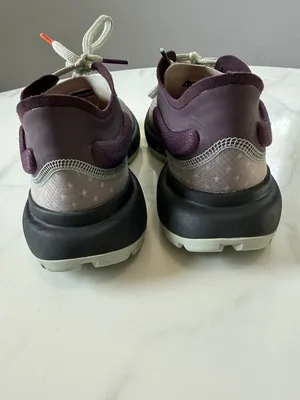 Vasque Trail Runner Sneaker in Purple with Orange Highlights Size 6.5 thumbnail 2