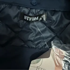 Women's Quilted Puffer Coat with Hood - Dark Navy Blue thumbnail 3