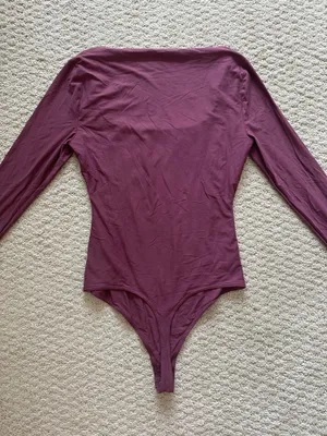 Abercrombie & Fitch Square Neck Long Sleeve Bodysuit thumbnail 4
