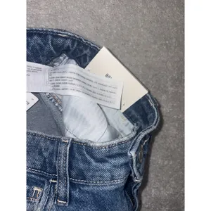 hollister high rise straight straight nwt medium wash 0 short‎ thumbnail 5