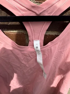 Lululemon tank  thumbnail 2