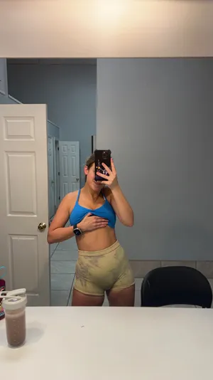 Alphalete Custom Tie-Dye Amplify Shorts thumbnail 15