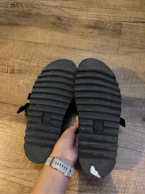 Dr. Martens Blaire Slides thumbnail 4