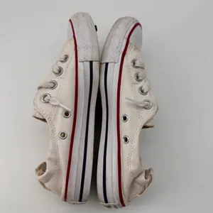 Converse Shoreline Slip On Cream White 6 Basic Classic Bella Swan Grunge‎ Sleaze thumbnail 6