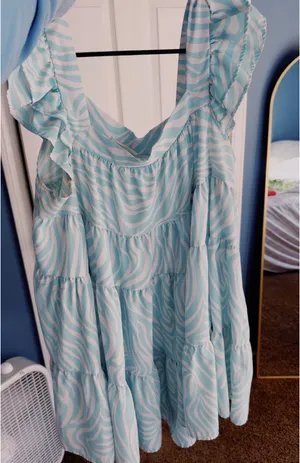 Bucketlist dress Blue Size M thumbnail 2