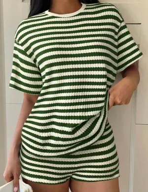 Green stripped short sleeve set Size M thumbnail 1