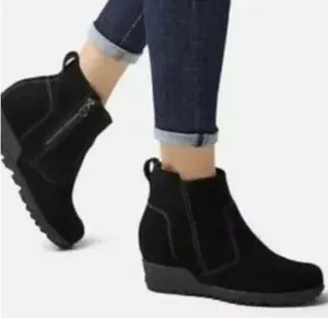 Sorel black Evie Bootie 8.5 thumbnail 1