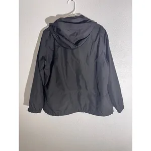 Eddie Bauer Women's Waterproof Windbreaker thumbnail 3