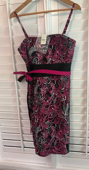 Loft Black‎ And Pink Dress Size 6 thumbnail 1