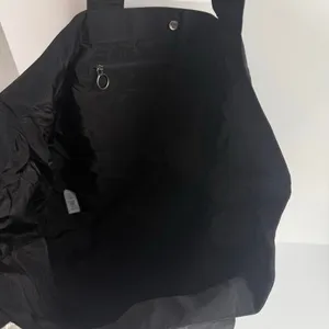 ODODOS 18L Side Cinch Tote Bag Black Lightweight Gym Travel Beach Shopper NWT thumbnail 4
