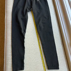 Gymshark Vital Seamless Black Athletic Leggings size S thumbnail 6