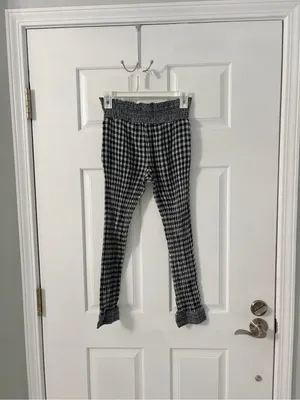 Anthropologie Black & White Gingham Smocked Waist Leggings thumbnail 4