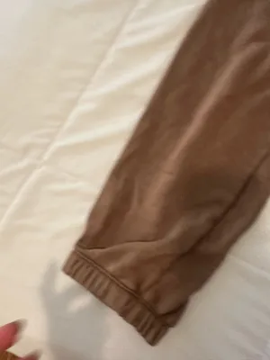 gap sweatpants thumbnail 3