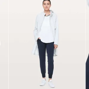 Lululemon Align High-Rise Jogger 28” True Navy Size 4 GUC True Navy thumbnail 2