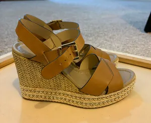 italian wedges Brown Size 7 thumbnail 1