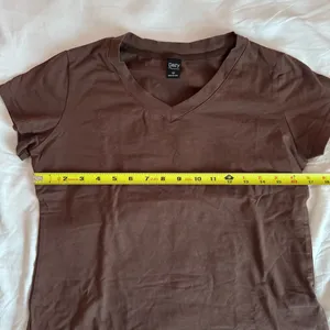SheIn Women's V-Neck Cotton Brown Tee Shirt Size Large thumbnail 5