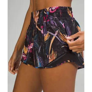 Lululemon Women Hotty Hot High-Rise Lined Short 2.5" Veiled Floral‎ Black Multi thumbnail 2