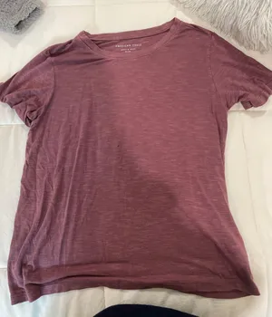American Eagle Outfitters Tshirt thumbnail 1