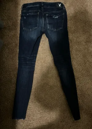 American Eagle Outfitters thumbnail 2
