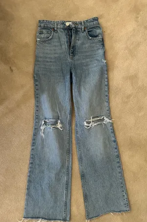 ZARA Jeans High-Rise thumbnail 1