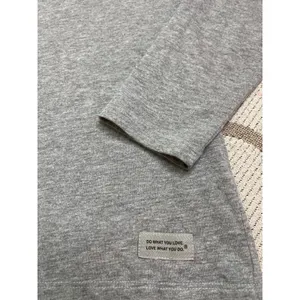 Life Is Good V-Neck Crusher Tee Winter Cabin Snowy Waterfront Shirt Size S thumbnail 2
