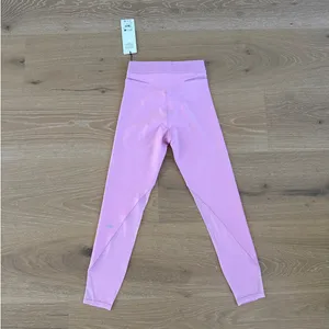 Alo Yoga Airlift High Waist 7/8 Leggings Size XS Candy Heart Pink thumbnail 4