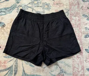 Old Navy Linen Shorts thumbnail 1
