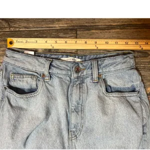 PacSun 90s Boyfriend Jeans Light Wash Distressed Denim Size 27 Ripped Grunge Y2K thumbnail 7
