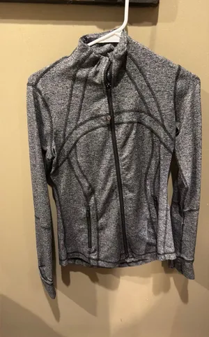 Lululemon Jacket thumbnail 1